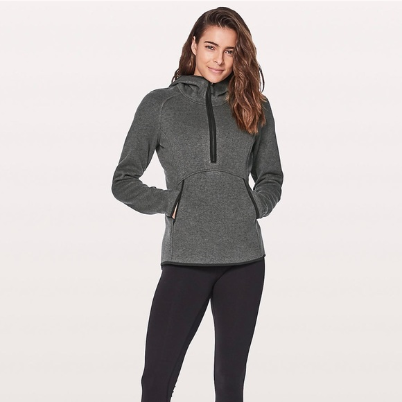 Lululemon: Fleece & Thank You Pullover - Picture 2 of 7